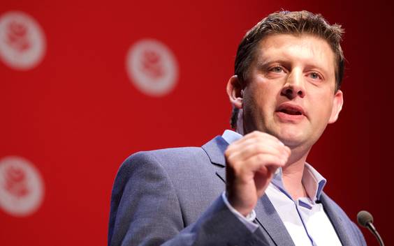 Sp.a voelde zich eindelijk weer goed, tot Crombez op koppensnellersjacht ging