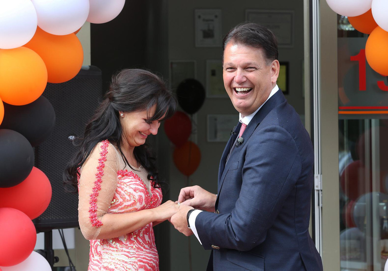 ?appId=21791a8992982cd8da851550a453bd7f&quality=0.9