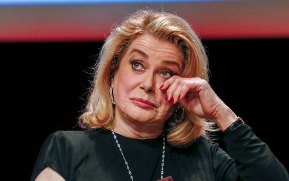 Catherine Deneuve verdedigt 