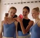 “Deze film gaat naar de Oscars”: Belgische film ‘Girl’ laaiend onthaald in Cannes