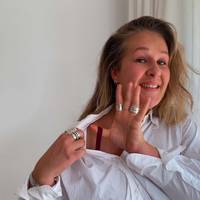 Zo zorg je ervoor dat witte kleding niet doorschijnt