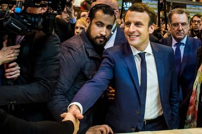 Macron over ontslagen lijfwacht: 
Ik ben de verantwoordelijke