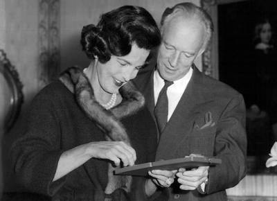 Unieke 'koninklijke' Ferrari van miljoenen onder de hamer