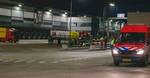 Distributiecentrum Lidl in Oosterhout geëvacueerd na brandalarm.