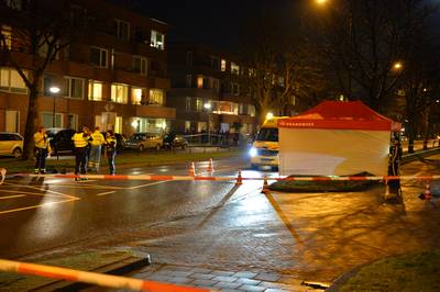Dode bij aanrijding op kruising in Apeldoorn