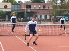 Als ze straks zo voetballen als ze tennissen, speelt VUC volgend seizoen in de hoofdklasse