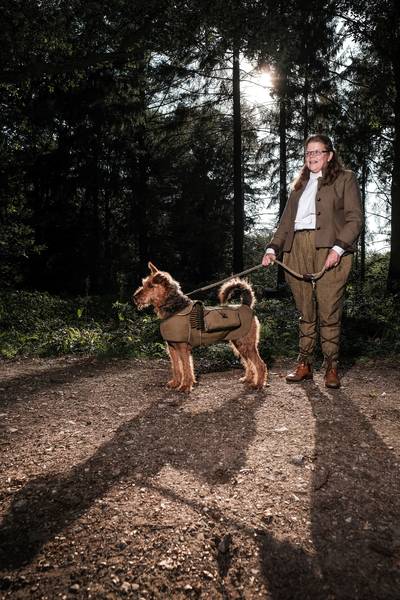 Amber gaat als oorlogshond mee naar de herdenking