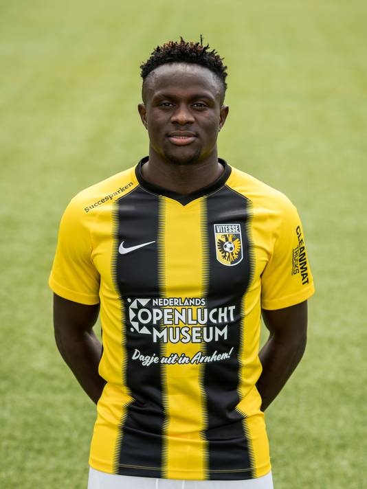 Einde seizoen voor Vitesse-aanvaller Hilary Gong | Vitesse ...