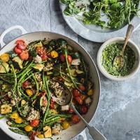 Van pestokip met zomergroenten tot een Thaise noedelsalade met mosselen: dit kunt u deze week klaarmaken