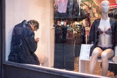 Kinderen in de ballenbak en mannen in de mancave