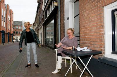 Tielse Trieni wil boete voor kop koffie op straat van tafel