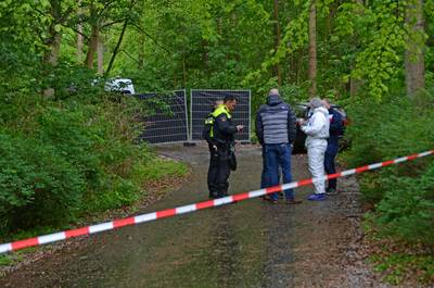 Politie doet onderzoek naar dode in Scheveningse Bosjes in Den Haag