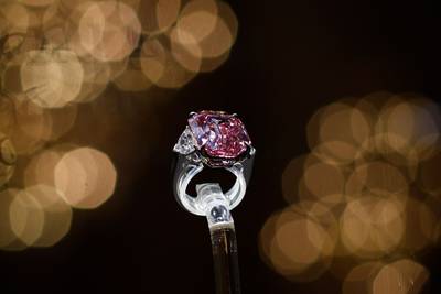 Pink Legacy diamant geveild voor 44 miljoen euro