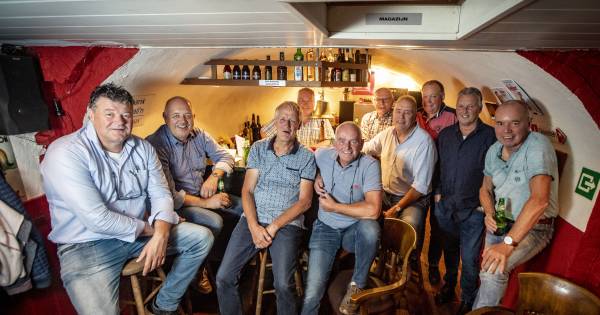 'Oudste' keet van Twente viert 40-jarig bestaan: 'We delen lief en leed' - Tubantia
