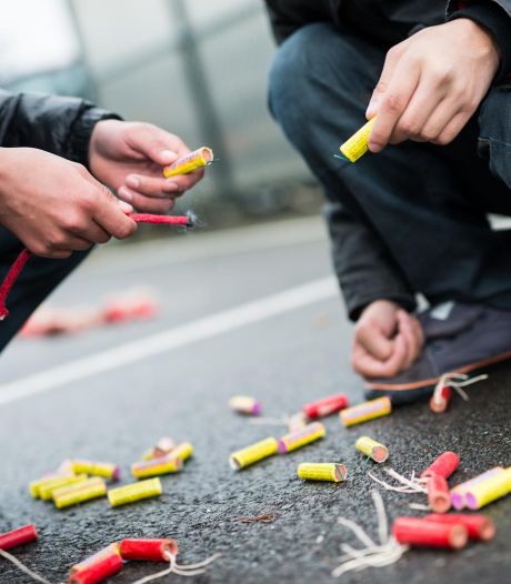 Oproep Politie Aan Ouders Controleer Je Kind Op Illegaal Vuurwerk Binnenland Ad Nl