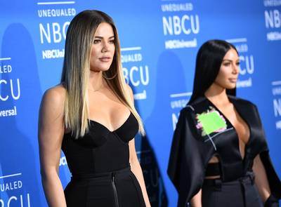 Khloé Kardashian voedt babygeruchten met selfie