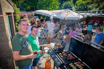 Buren in Beek: geen hakken in het zand, maar handen uit de mouwen