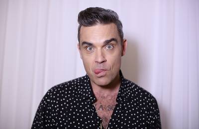 'Robbie Williams verkoopt ziel aan Poetin met optreden bij WK-opening'