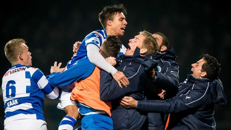 De Graafschap Pakt Eerste Overwinning Van Dit Seizoen Bij Cambuur De Volkskrant