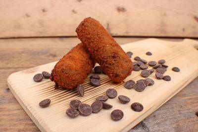 Frietboutique verzint wat af, zie hier: de chocokroket