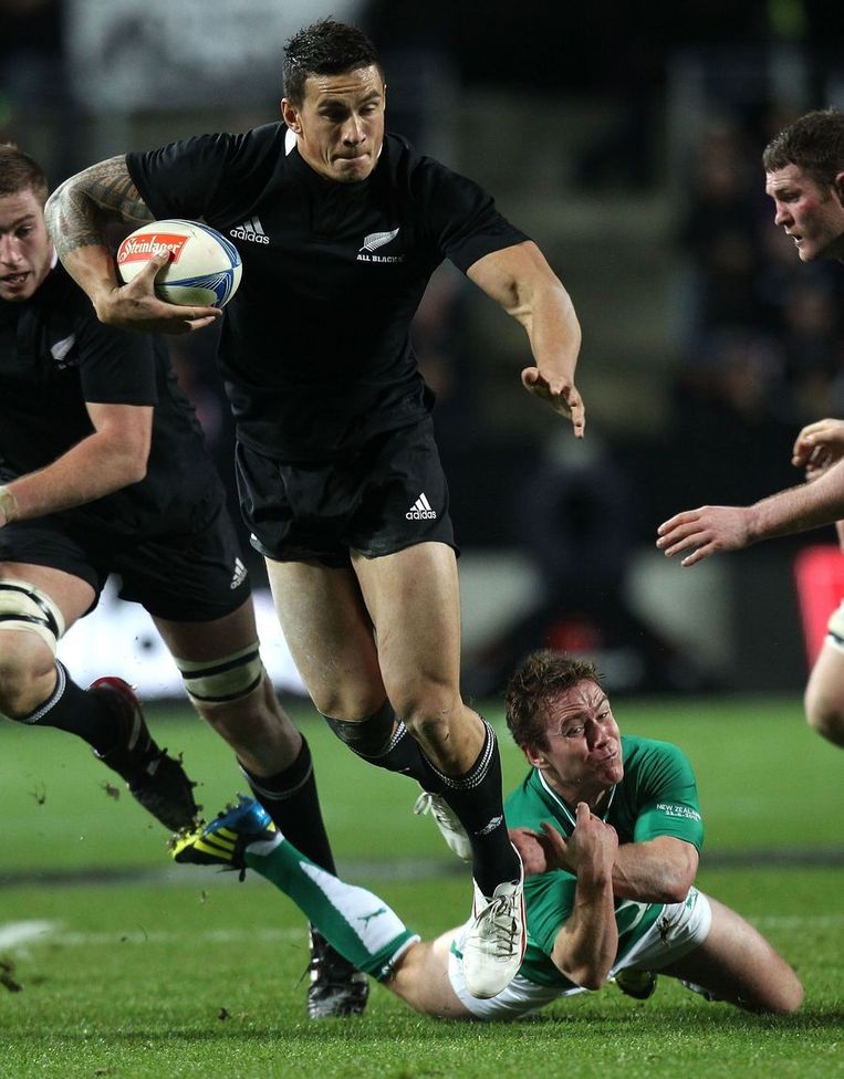 Rugby-idool Sonny Bill Williams keert Nieuw-Zeeland rug ...