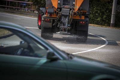 Strooiwagens in grote delen van land weg op vanwege voorspelde gladheid