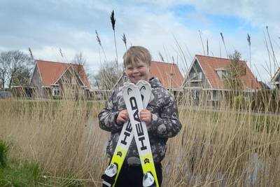 Milan (12) vindt het fijn dat hij kan uitslapen, maar hij mist zijn klasgenoten en drie lieve juffen