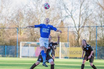 Woezik promoveert zonder te spelen naar topklasse dankzij loting