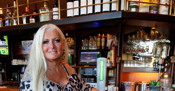 Transgender Jo enny Vosman uit Dussen wil anderen helpen: 'Er is nog veel discriminatie en onbegrip'