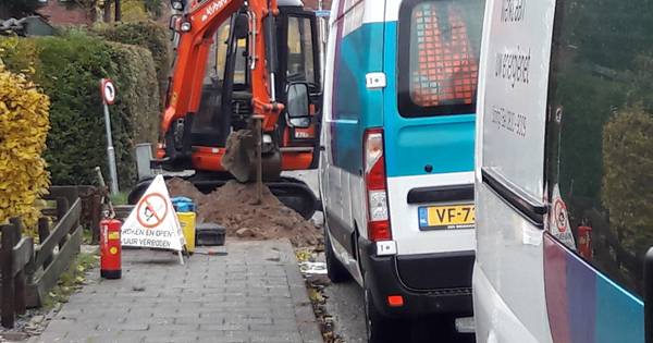 Gasleiding kapot getrokken bij werkzaamheden in Beek