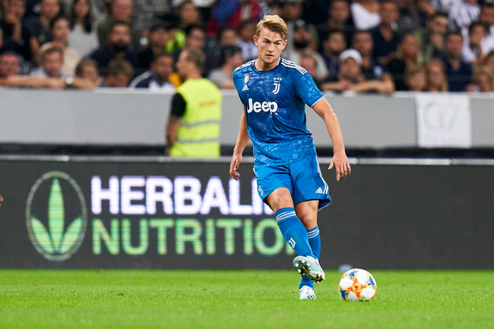 De Ligt bij Juve in de basis in topper tegen Napoli | Buitenlands ...