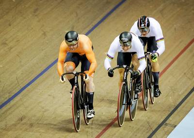 Teamsprinters opnieuw oppermachtig