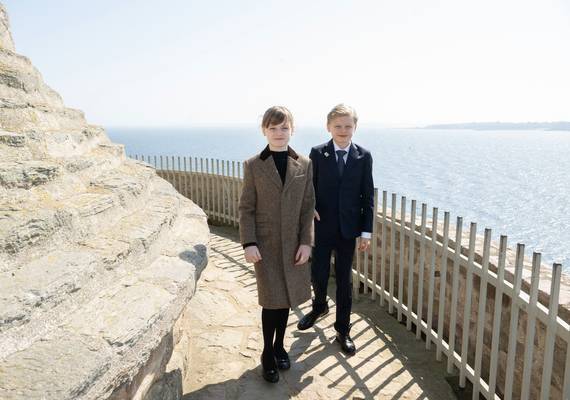 Prins Jacques en prinses Gabriella (10) van Monaco stelen de show in Bretagne