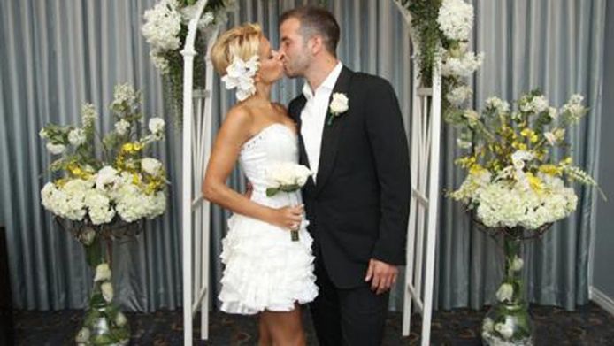 Sylvie En Rafael Van Der Vaart Trouwen Opnieuw In Vegas Show Bndestem Nl