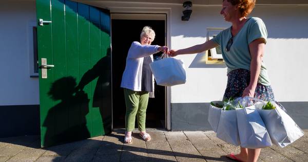 Tasje als opstekertje in crisistijd | Waalwijk, Heusden eo - BD.nl