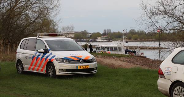 Aangespoeld lichaam Ophemert lag al langere tijd in het water
