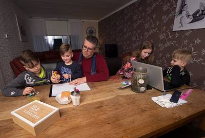 Robert uit Zelhem overspoeld met reacties na emotionele ‘Steenrijk, straatarm’