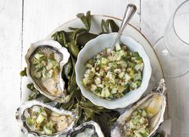 Spicy & feestelijk: oesters met Mexicaanse relish