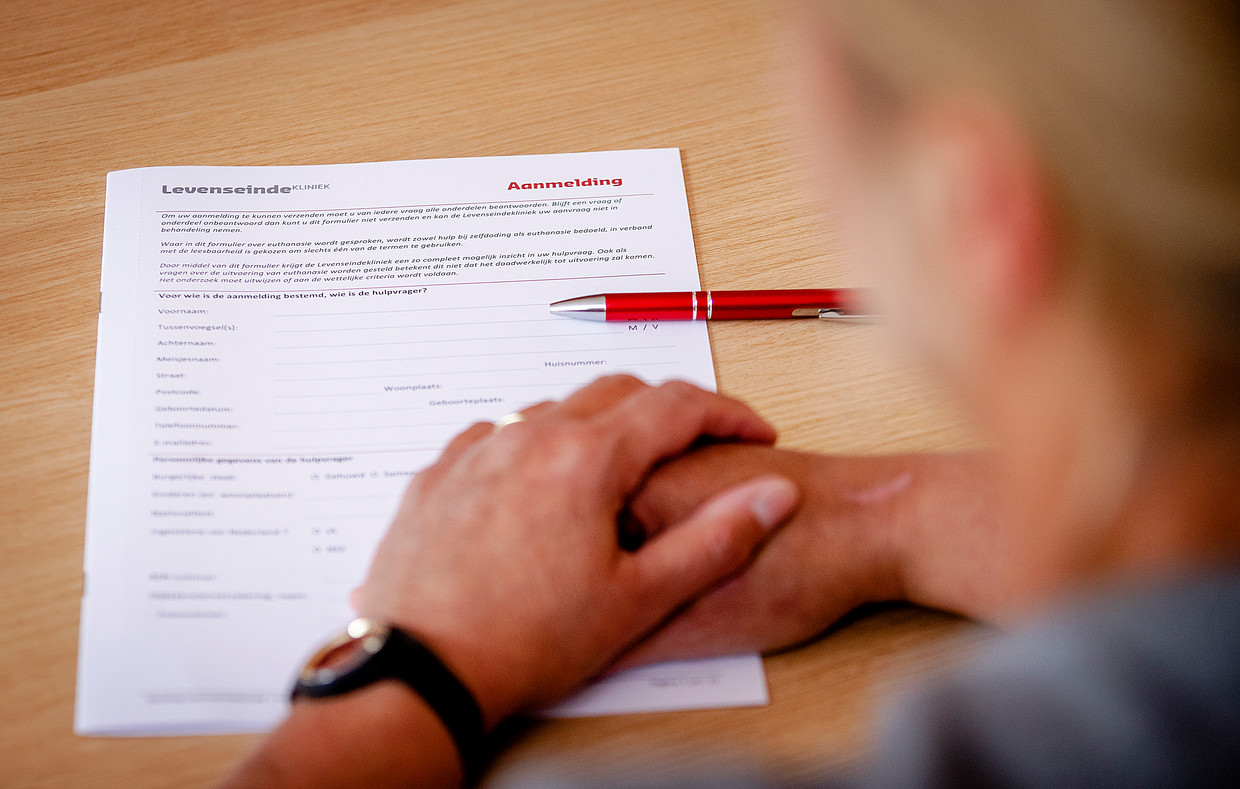 Euthanasie Hoe Gaat Dat De werkelijkheid van euthanasie is veel complexer dan je uit cijfers