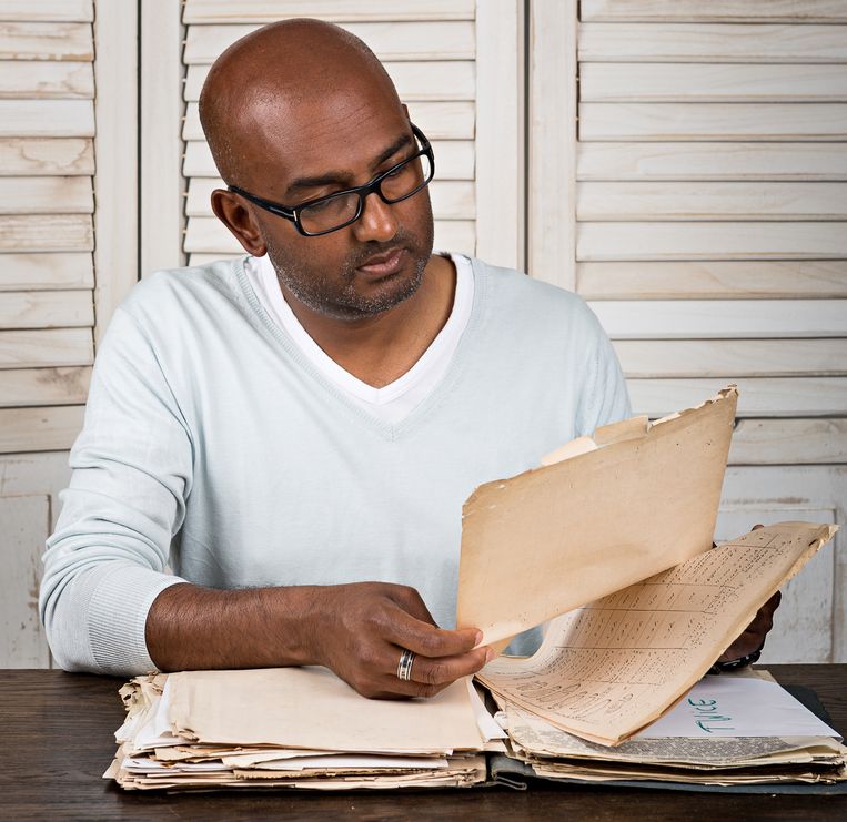 Mujibor de Graaf werd in 1978 geadopteerd uit Bangladesh. Later bleek dat zijn moeder tot haar dood op hem heeft gewacht. Beeld RV