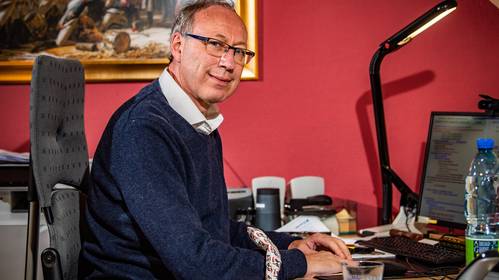 “Toestand is minder erg dan men doet uitschijnen”: Brusselse prof Jean-Luc Gala blijft Vlaamse experts ‘paniekzaaiers’ noemen 