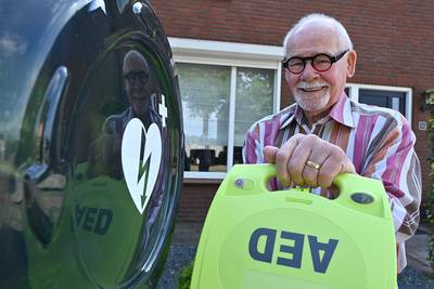 ‘Godfather van de aed’ laat zijn buurt niet in de steek