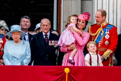 Prins George en prinses Charlotte stelen show