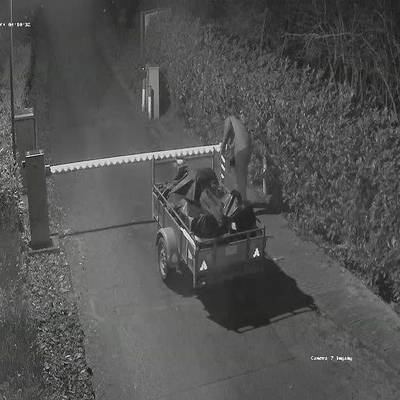 Buitenboordmotoren gestolen in Giesbeek, politie deelt foto