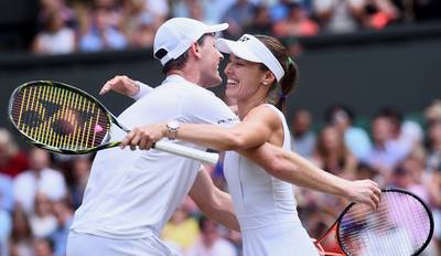 Hingis pakt gemengd dubbel titel op Wimbledon