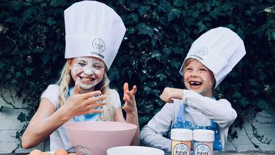 Deze start-up bedacht gekleurde poedersuiker en ligt  al in 1500 winkels