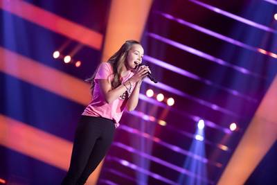 Maud (15) uit Milsbeek is door bij de The Voice Kids