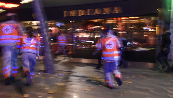 Meer Dan 100 Doden Na Gijzeling Parijse Concerthal Bataclan Nieuws Ad Nl