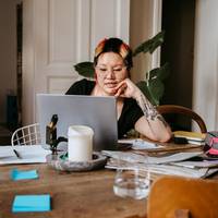 Werk je veel thuis? Dat kan meer invloed hebben op je mentale gezondheid dan je denkt