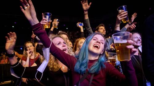 Een nieuwe coronatest, maar wel een plezante: 1.000 studenten mogen in Hasselt fuiven zonder masker, maar wel met bier en beats 